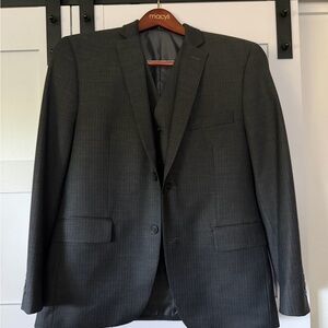 Alfani Men's Slim-Fit Stretch 3 Piece Gray Suit